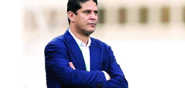 كشف مفاجآت أيمن الرمادي حول تدريب الزمالك